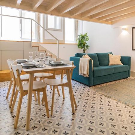 Central Stunning Duplex W/ Patio By Lovelystay OOporto Exteriör bild