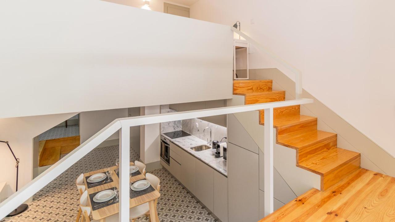 Central Stunning Duplex W/ Patio By Lovelystay OOporto Exteriör bild