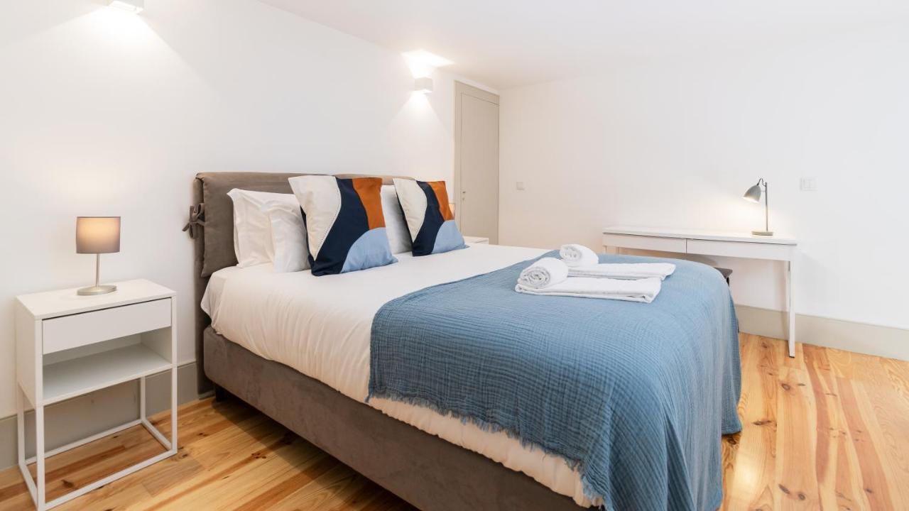 Central Stunning Duplex W/ Patio By Lovelystay OOporto Exteriör bild