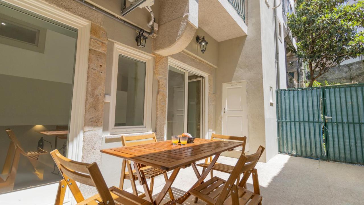 Central Stunning Duplex W/ Patio By Lovelystay OOporto Exteriör bild