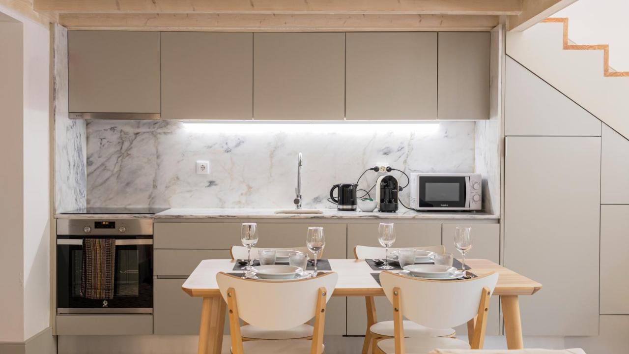 Central Stunning Duplex W/ Patio By Lovelystay OOporto Exteriör bild