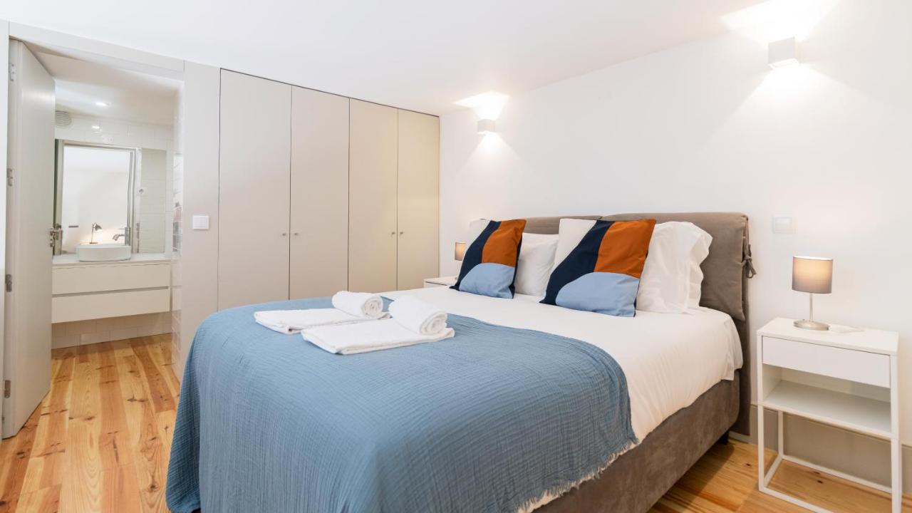 Central Stunning Duplex W/ Patio By Lovelystay OOporto Exteriör bild
