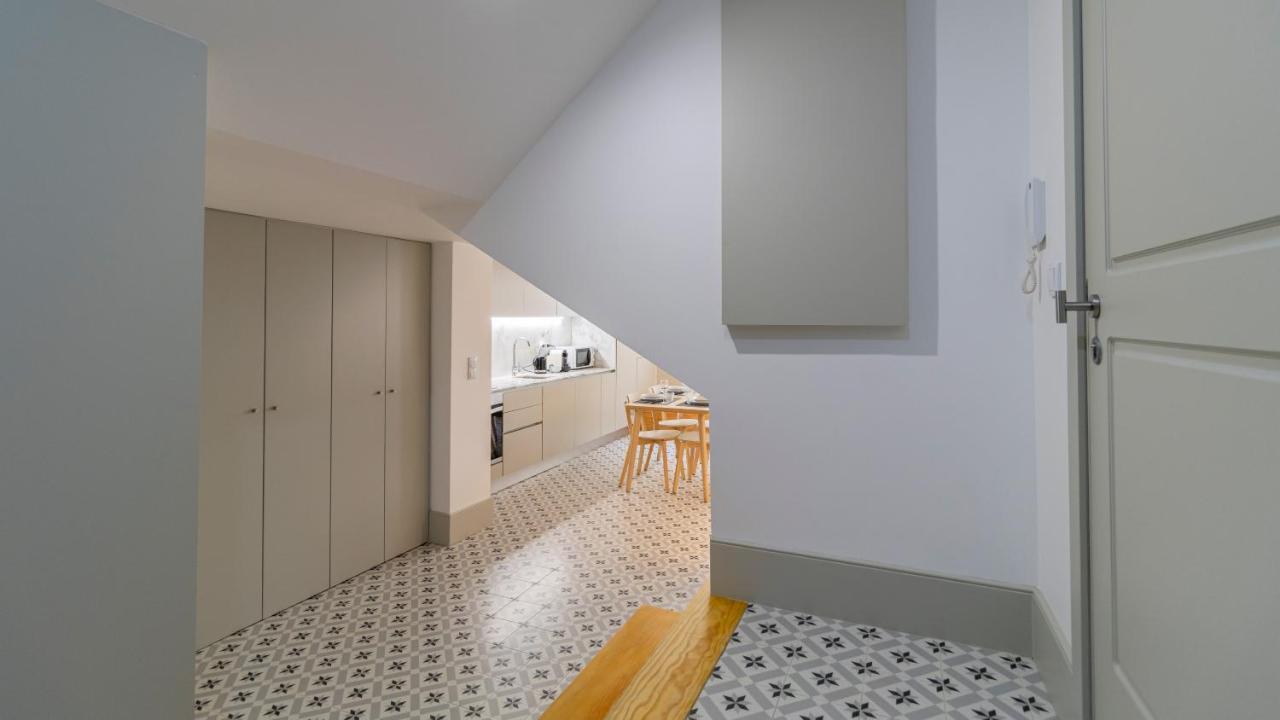 Central Stunning Duplex W/ Patio By Lovelystay OOporto Exteriör bild